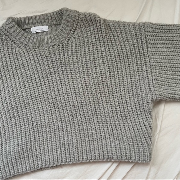 oak and fort chunky cable knit grey cropped sweater - Picture 3 of 4